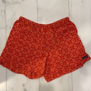 Orange pattern 5” women’s Patagonia baggies